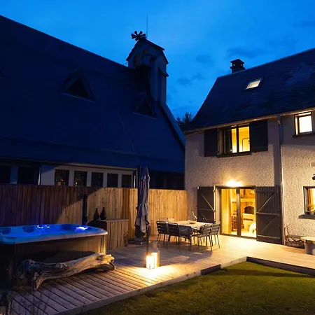 La Sainthilarienne Bed and breakfast