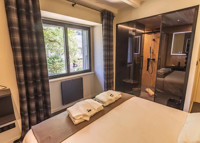 La Sainthilarienne Сен-Лари-Сулан